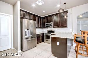 874 S Utilis Dr, Gilbert, AZ 85296 photo 6