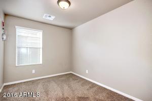 874 S Utilis Dr, Gilbert, AZ 85296 photo 22