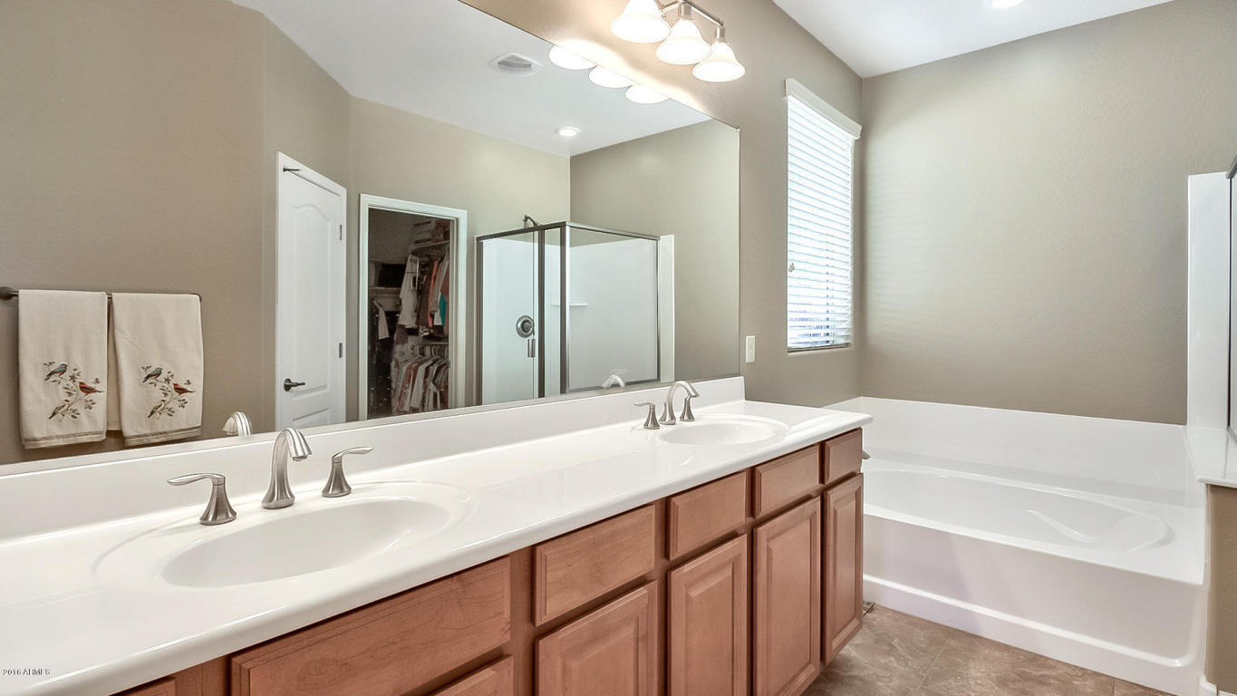 1064 E Periwinkle Way, Gilbert, AZ 85297 photo 27