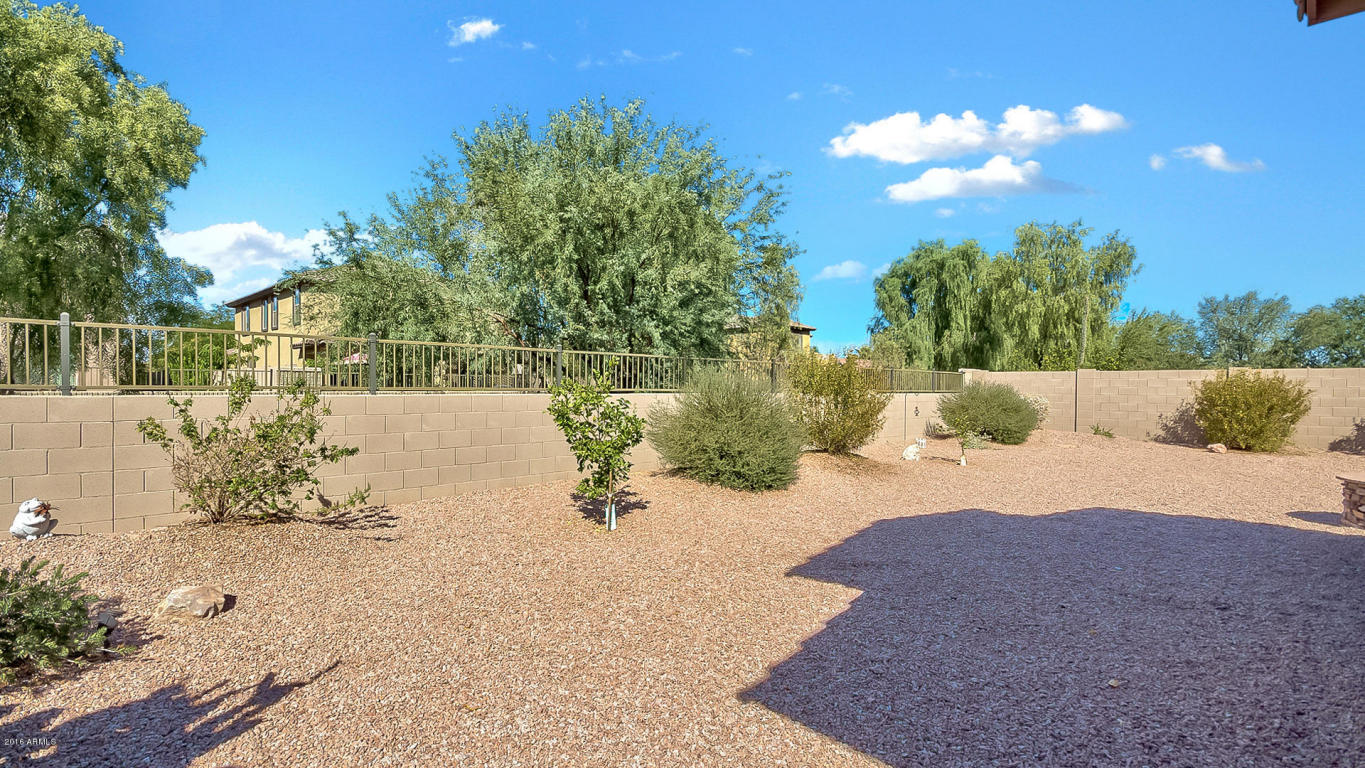 1064 E Periwinkle Way, Gilbert, AZ 85297 photo 32