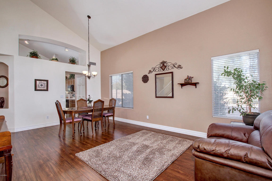 893 W Park Ave, Gilbert, AZ 85233 photo 4
