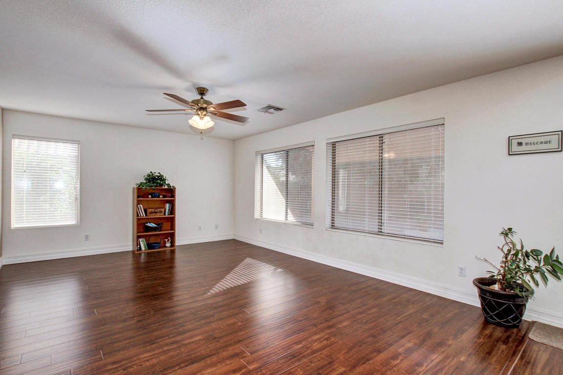 893 W Park Ave, Gilbert, AZ 85233 photo 8