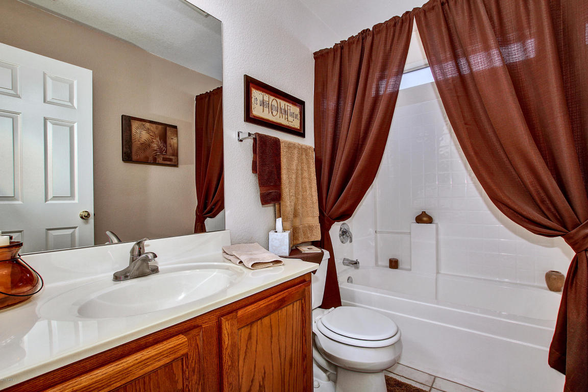 893 W Park Ave, Gilbert, AZ 85233 photo 16