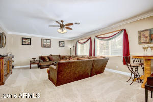 669 E Betsy Ln, Gilbert, AZ 85296 photo 12