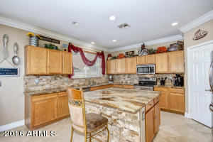 669 E Betsy Ln, Gilbert, AZ 85296 photo 7