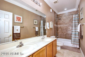 669 E Betsy Ln, Gilbert, AZ 85296 photo 21