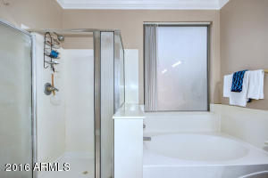 669 E Betsy Ln, Gilbert, AZ 85296 photo 28