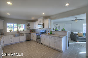 3044 E Corrine Dr, Phoenix, AZ 85032 photo 5