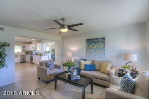 3044 E Corrine Dr, Phoenix, AZ 85032 photo 2