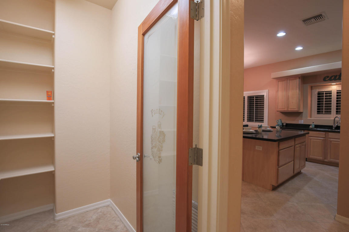 8904 N 15th Ln, Phoenix, AZ 85021 photo 11