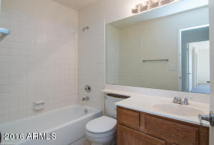 1823 E Saint Catherine Ave, Phoenix, AZ 85042 photo 14