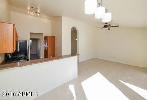 1823 E Saint Catherine Ave, Phoenix, AZ 85042 photo 8
