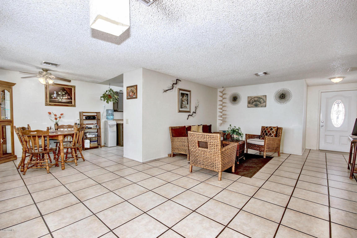 1865 W Devonshire St, Mesa, AZ 85201 photo 6