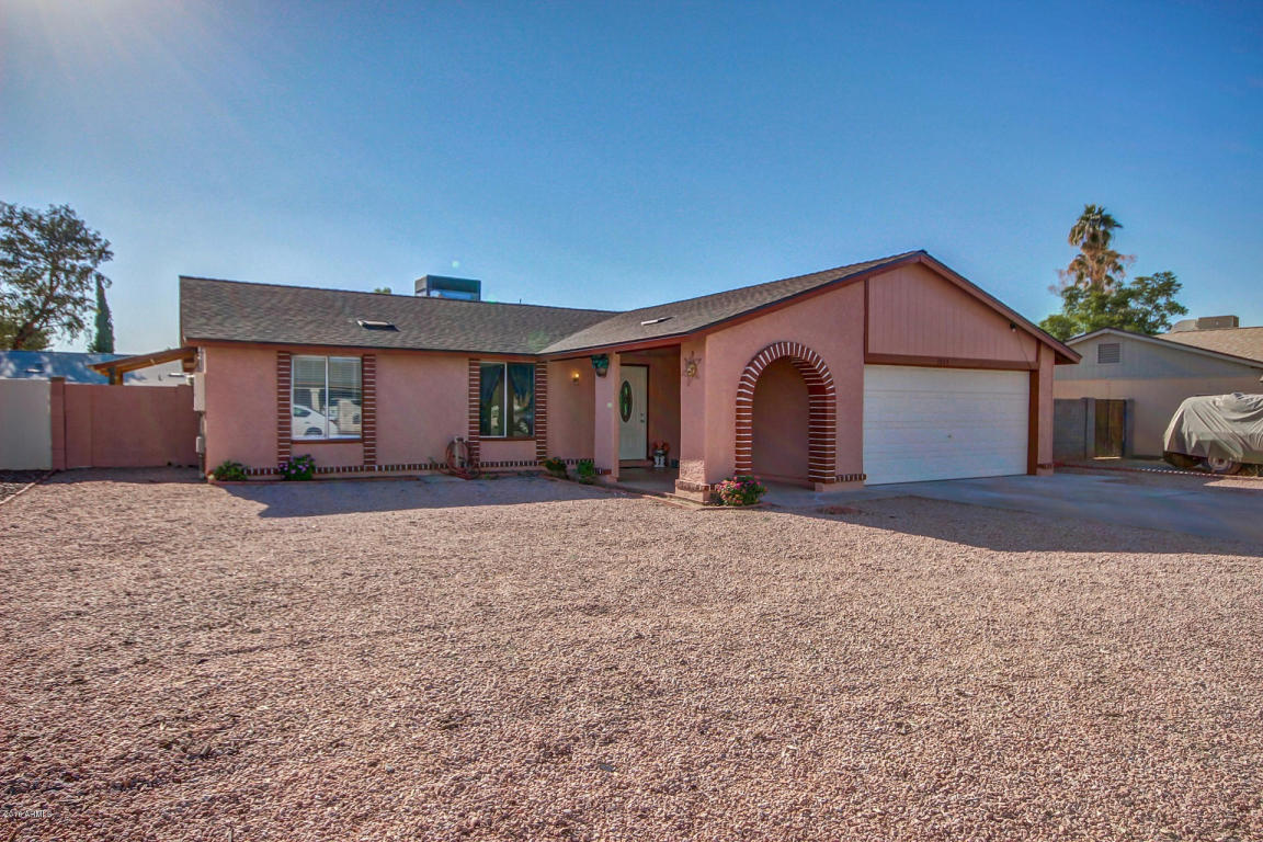 1865 W Devonshire St, Mesa, AZ 85201 photo 3