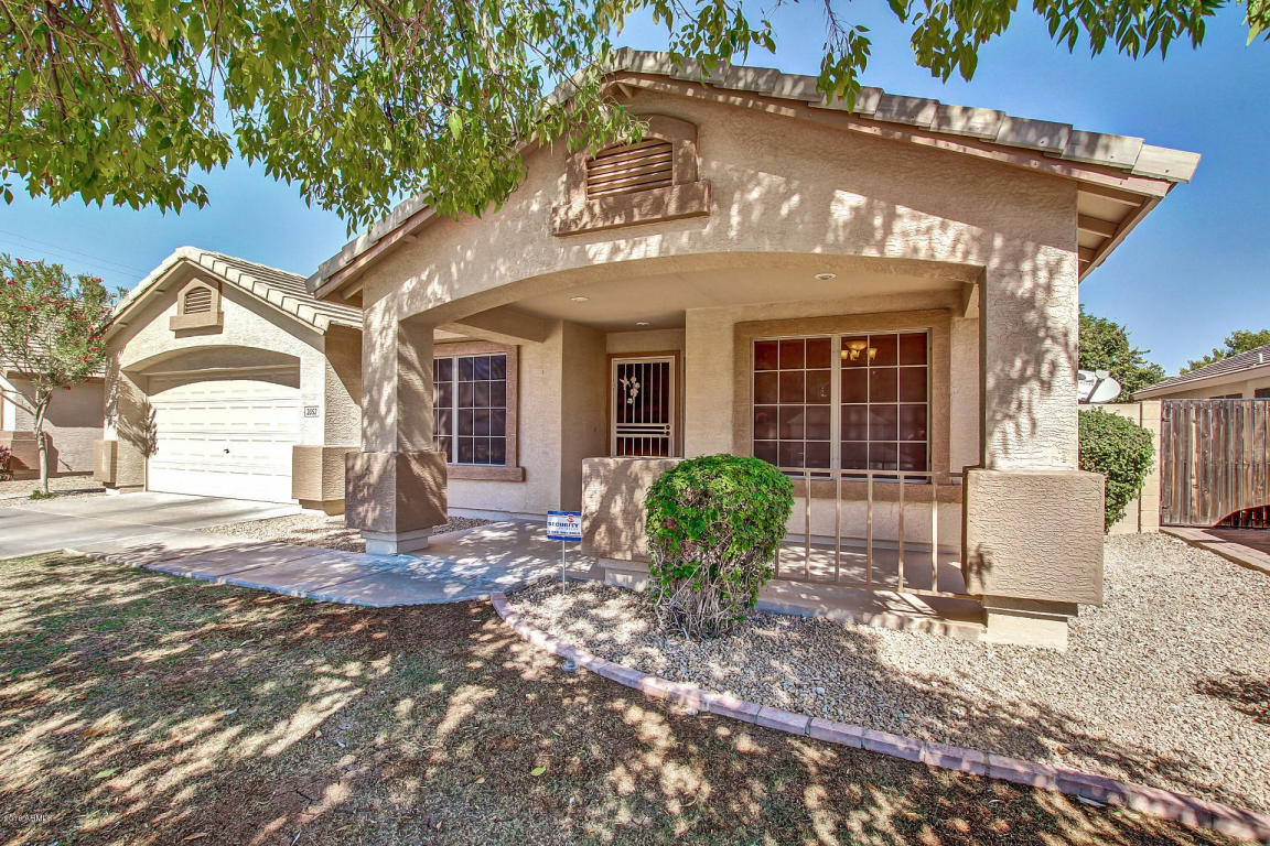 2052 E Smoke Tree Rd, Gilbert, AZ 85296 photo 1