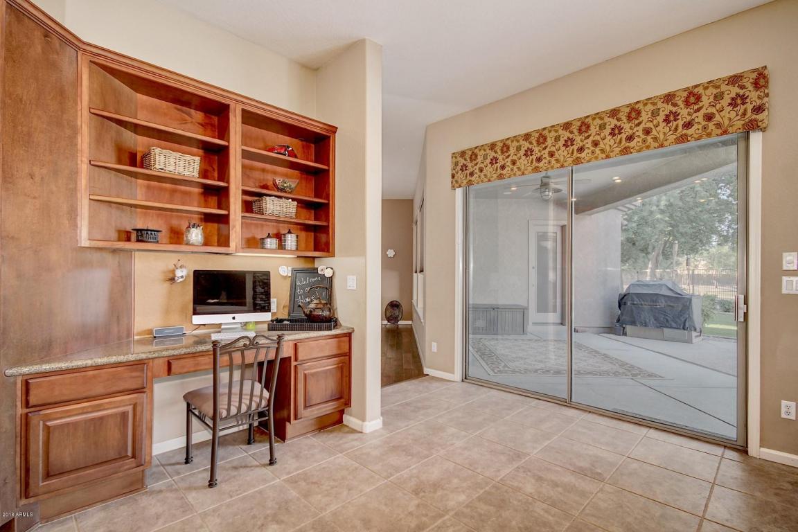 1226 E Oxford Ln, Gilbert, AZ 85295 photo 26