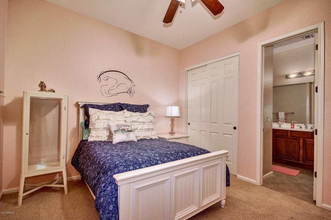 1226 E Oxford Ln, Gilbert, AZ 85295 photo 18