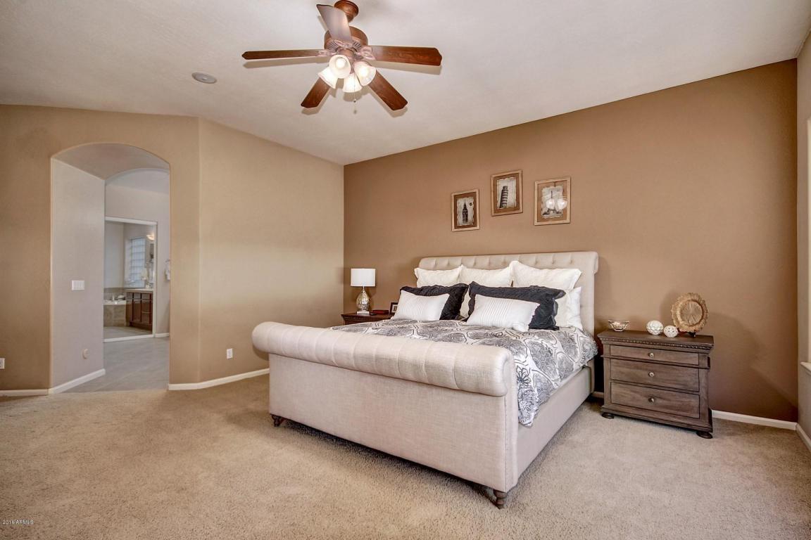 1226 E Oxford Ln, Gilbert, AZ 85295 photo 34