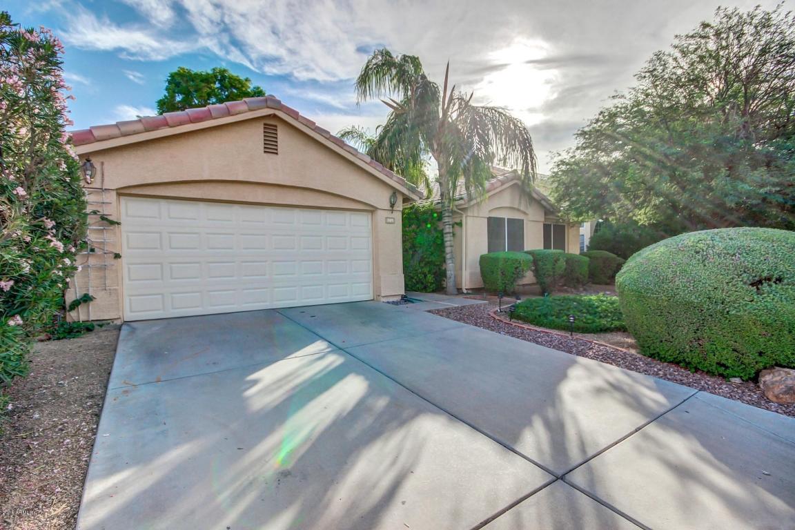 365 E Catclaw Ct, Gilbert, AZ 85296 photo 6