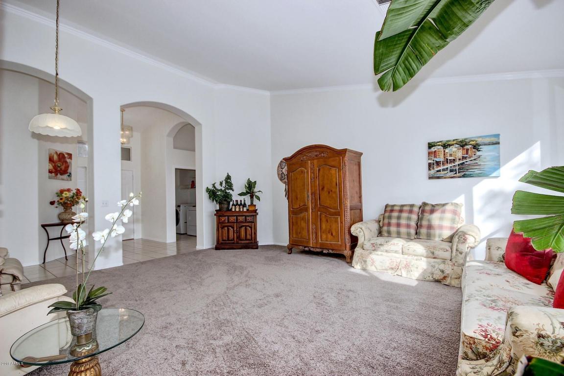 365 E Catclaw Ct, Gilbert, AZ 85296 photo 7
