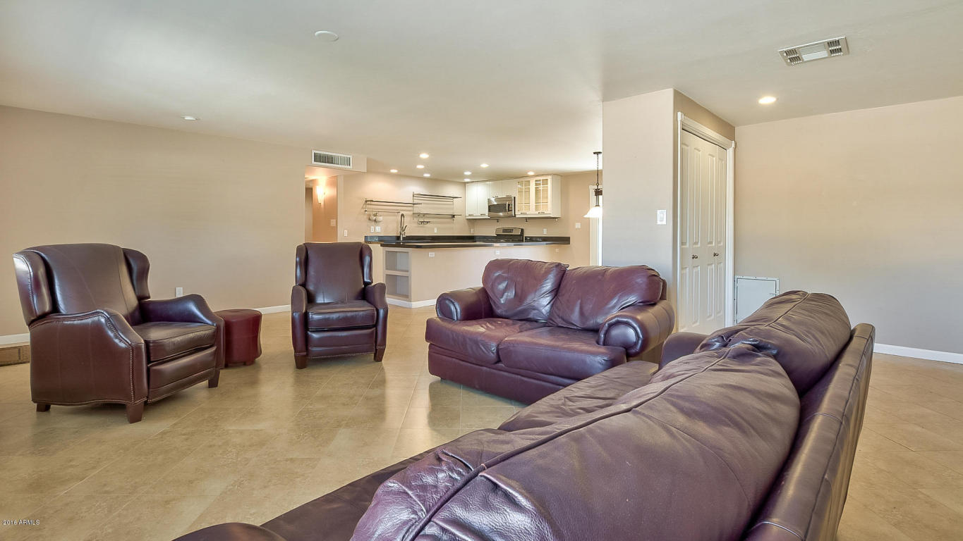3803 E Gelding Dr, Phoenix, AZ 85032 photo 7