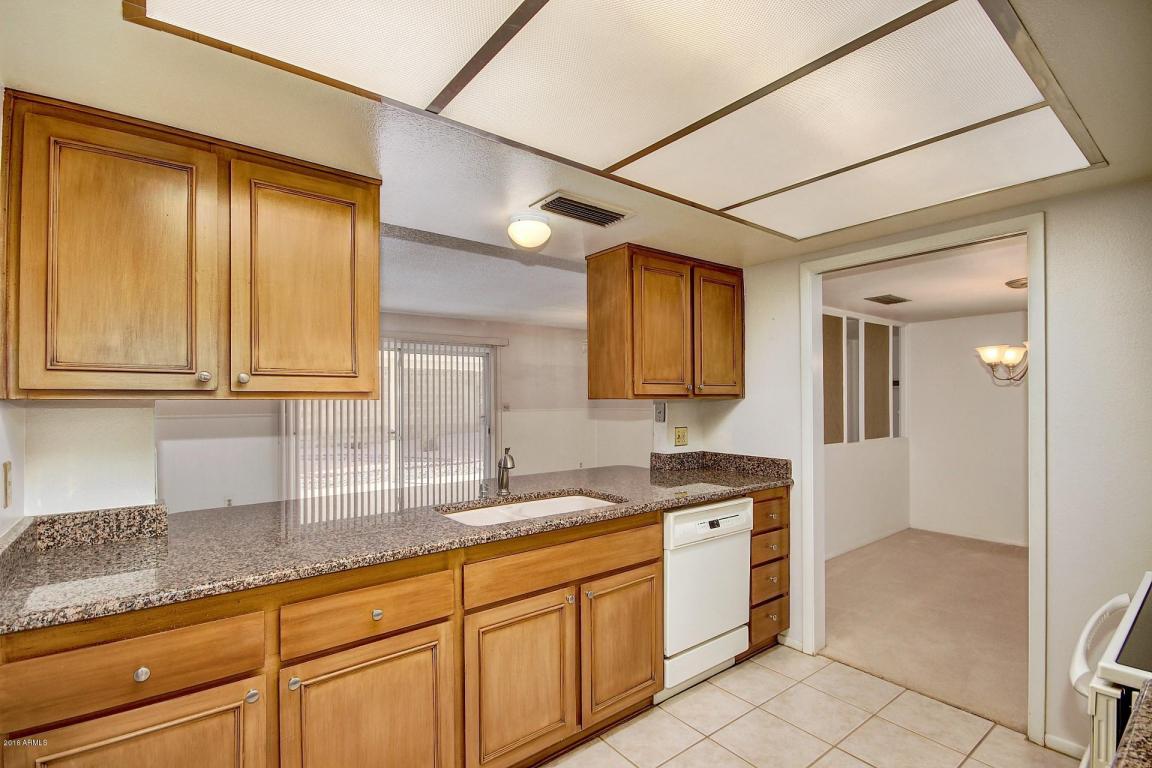 2521 E Cinnabar Ave, Phoenix, AZ 85028 photo 13