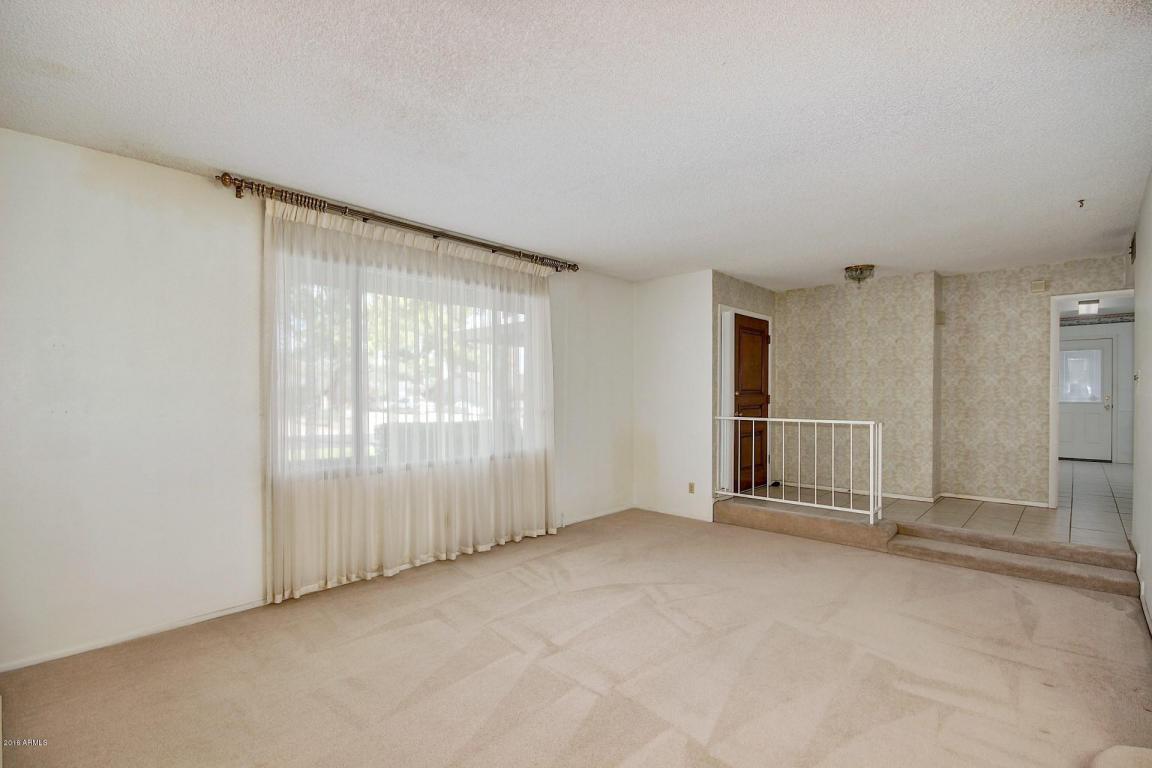 2521 E Cinnabar Ave, Phoenix, AZ 85028 photo 4