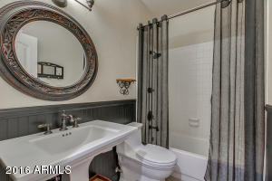 4622 E Le Marche Ave, Phoenix, AZ 85032 photo 9