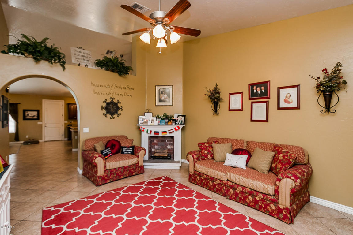 10117 E Brown Rd, Mesa, AZ 85207 photo 1