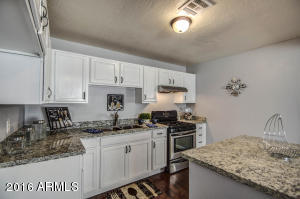 714 W Cinnabar Ave, Phoenix, AZ 85021 photo 4