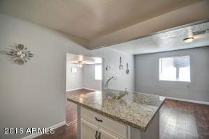 714 W Cinnabar Ave, Phoenix, AZ 85021 photo 7