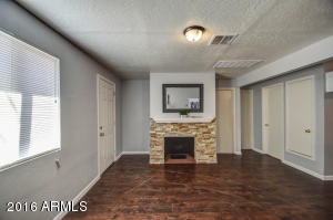 714 W Cinnabar Ave, Phoenix, AZ 85021 photo 8