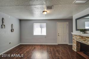 714 W Cinnabar Ave, Phoenix, AZ 85021 photo 9