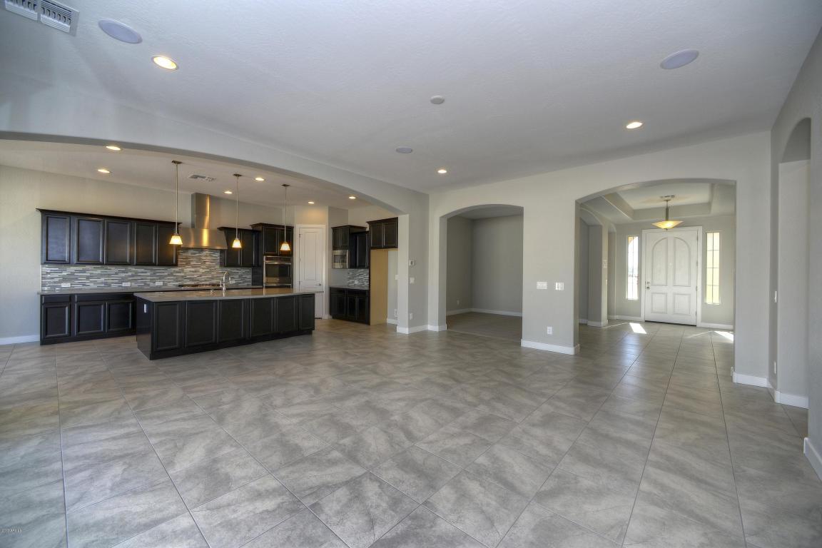 10210 E Ampere Ave, Mesa, AZ 85212 photo 4