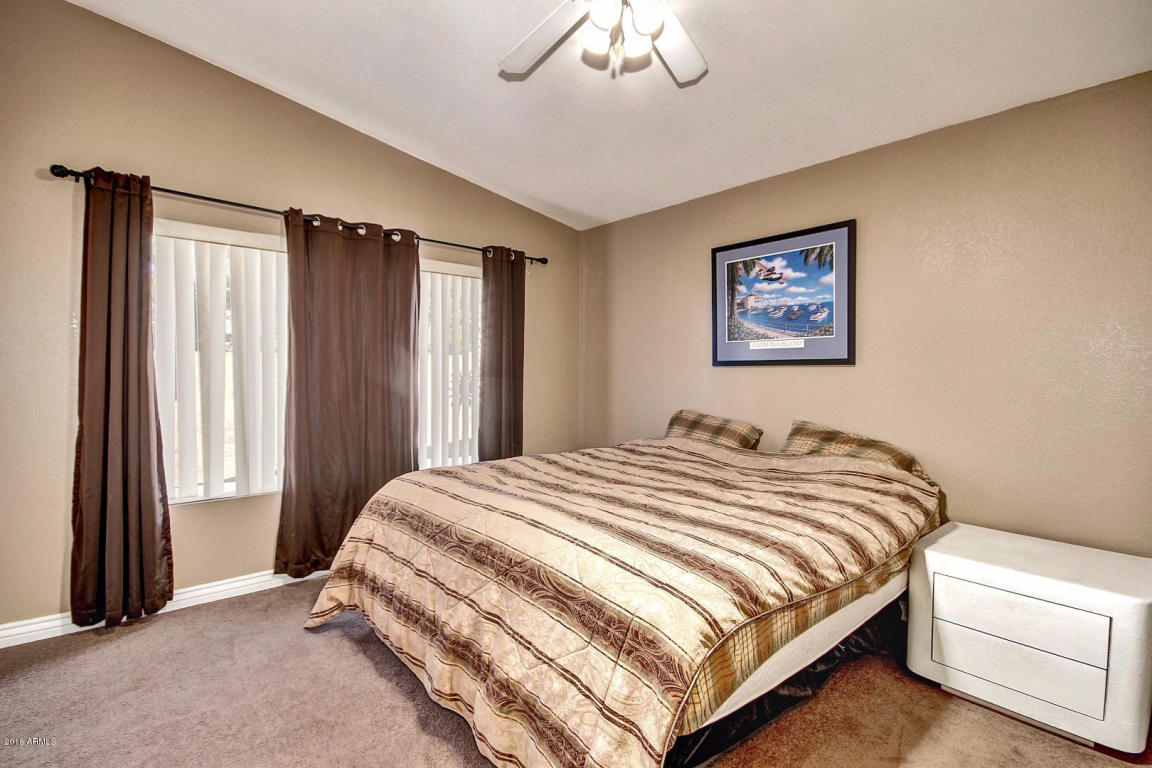 3350 E Lavey Ln, Phoenix, AZ 85032 photo 16