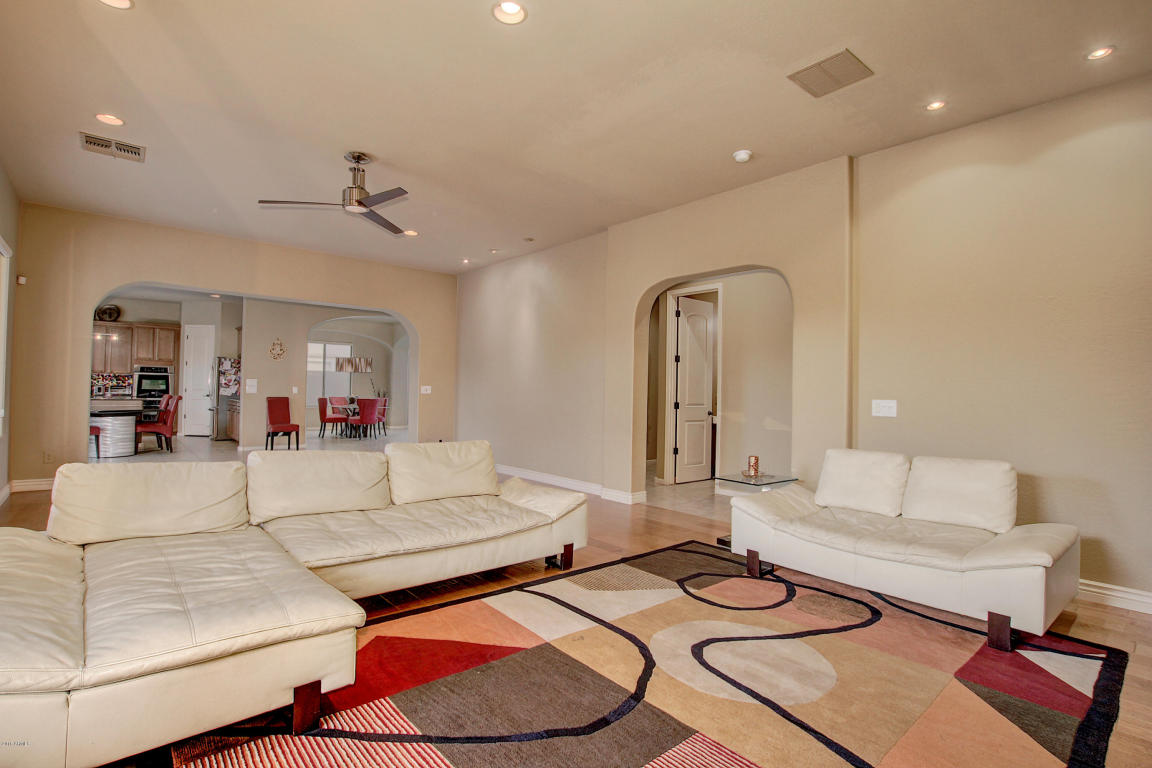 2413 E Charlene Pl, Phoenix, AZ 85024 photo 9
