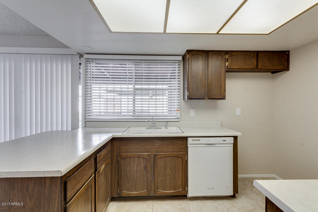 2605 W Wolf St, Phoenix, AZ 85017 photo 3