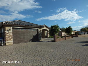 1626 E Aire Libre Ave, Phoenix, AZ 85022 photo 5
