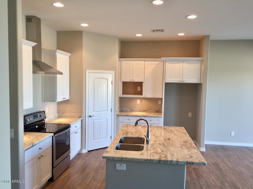 1204 E Desert Dr, Phoenix, AZ 85042 photo 3