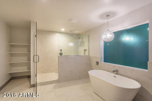 1023 E Tuckey Ln, Phoenix, AZ 85014 photo 26