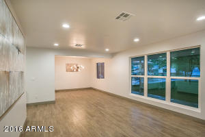 1023 E Tuckey Ln, Phoenix, AZ 85014 photo 15