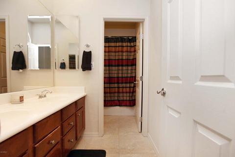 3987 E Crest Ln, Phoenix, AZ 85050 photo 25