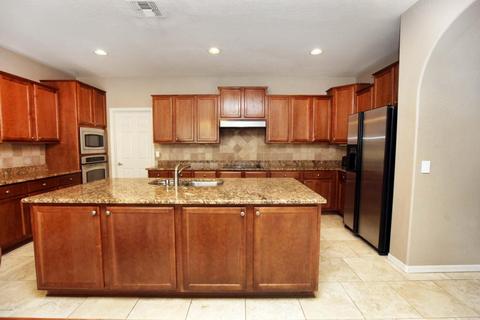 3987 E Crest Ln, Phoenix, AZ 85050 photo 7