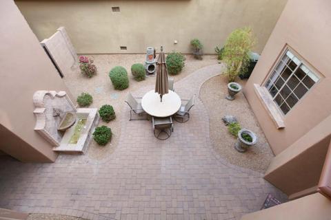 3987 E Crest Ln, Phoenix, AZ 85050 photo 3