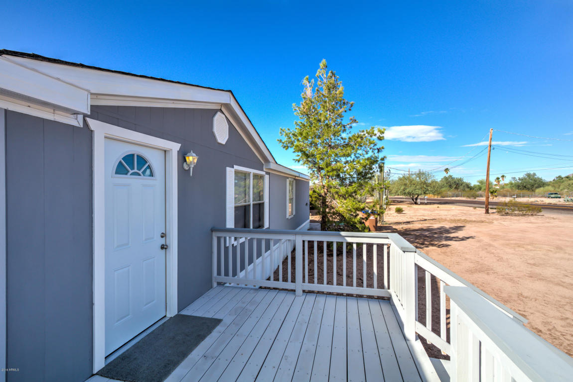 2055 E Scenic St, Apache Junction, AZ 85119 photo 5