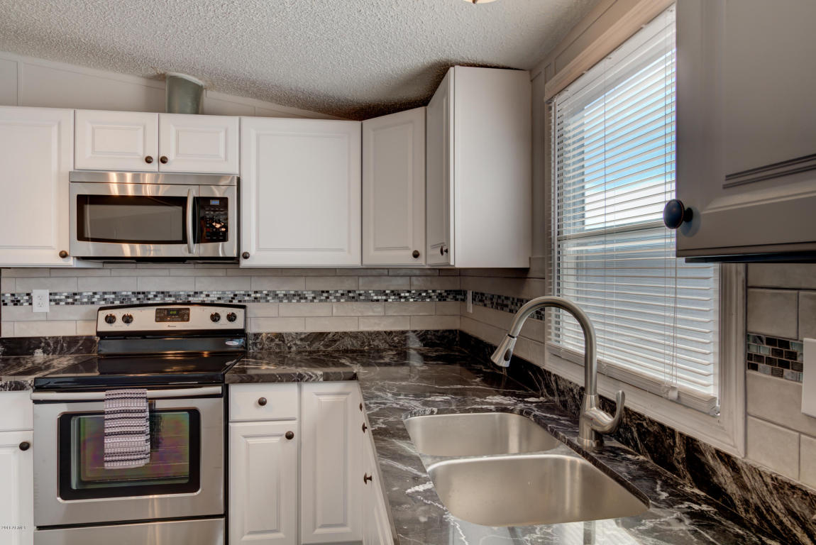 2055 E Scenic St, Apache Junction, AZ 85119 photo 11