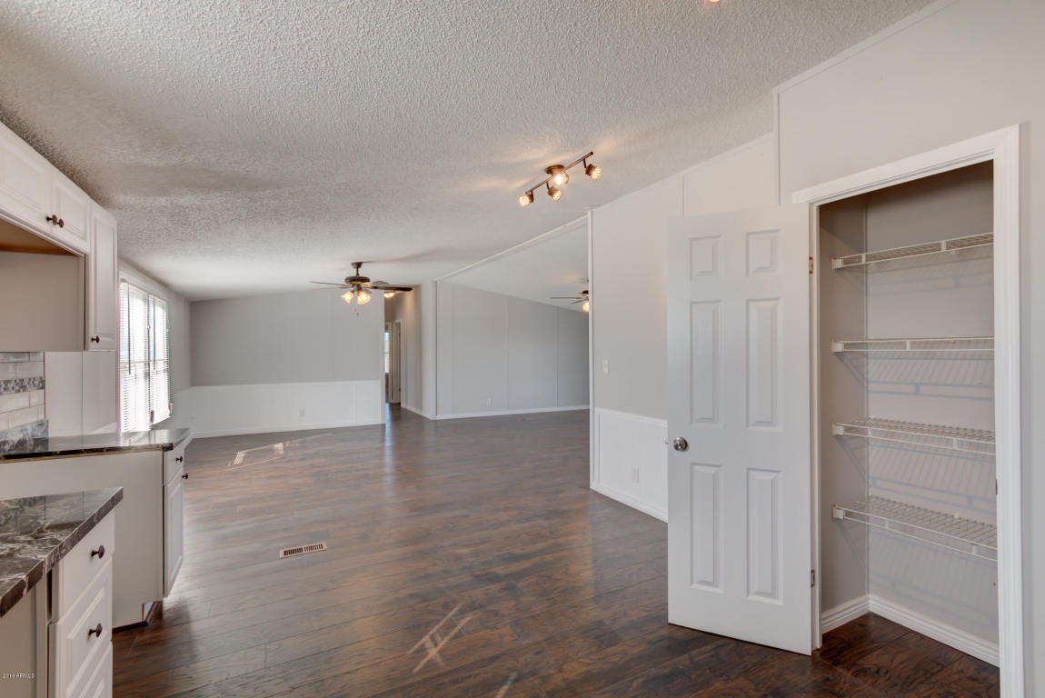 2055 E Scenic St, Apache Junction, AZ 85119 photo 12