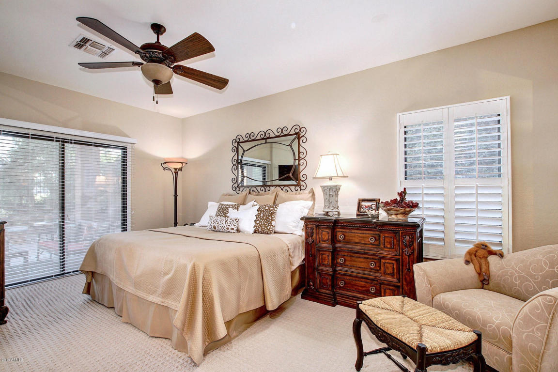 7033 S Golfside Ln, Phoenix, AZ 85042 photo 12