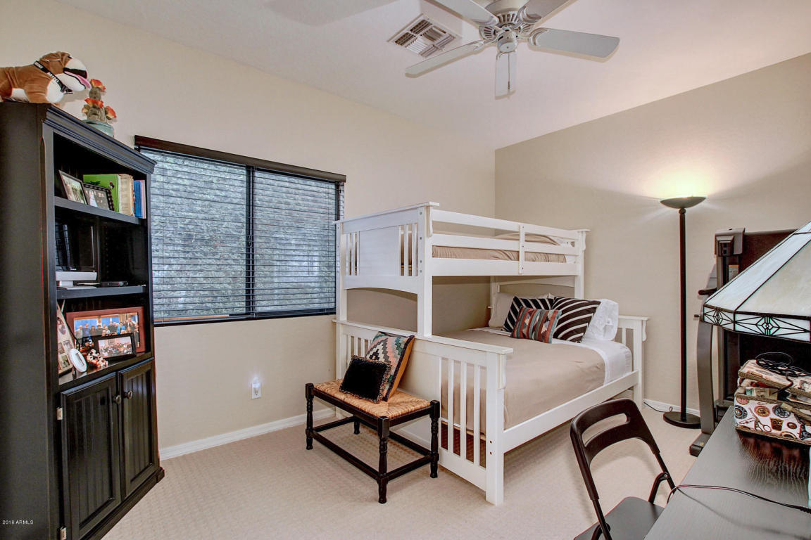 7033 S Golfside Ln, Phoenix, AZ 85042 photo 18
