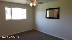 3138 N 40th Dr, Phoenix, AZ 85019 photo 19